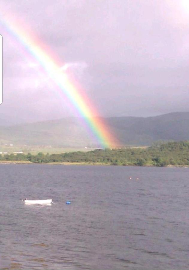 Quirky Lochside Home Inveraray Bagian luar foto