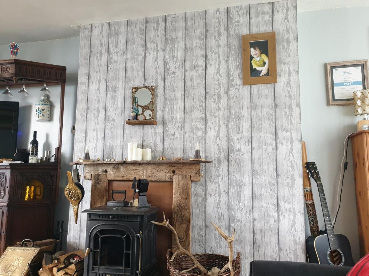 Quirky Lochside Home Inveraray Bagian luar foto